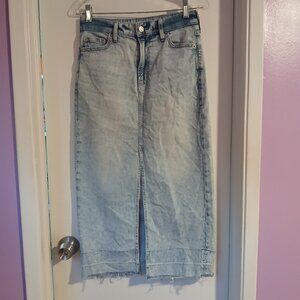 GAP Women;s Lightweight Maxi Denim Skirt
